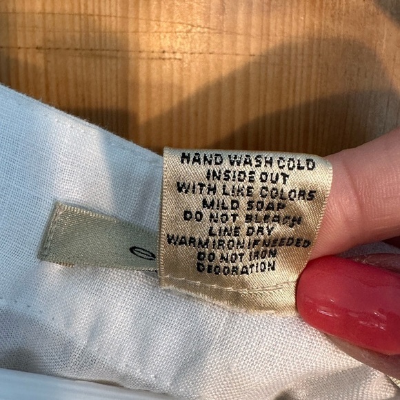 E•Col•o•gie 100% Linen Lightweight Embroidered Camisole Size Medium - Picture 6 of 12